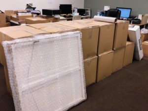 packing-fedex-delivery packing-fedex-delivery