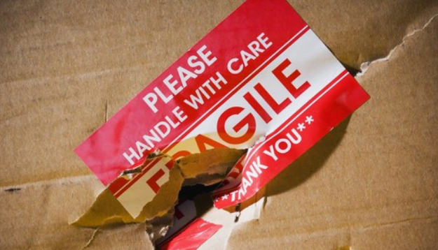 insurance-fragile-item insurance-fragile-item