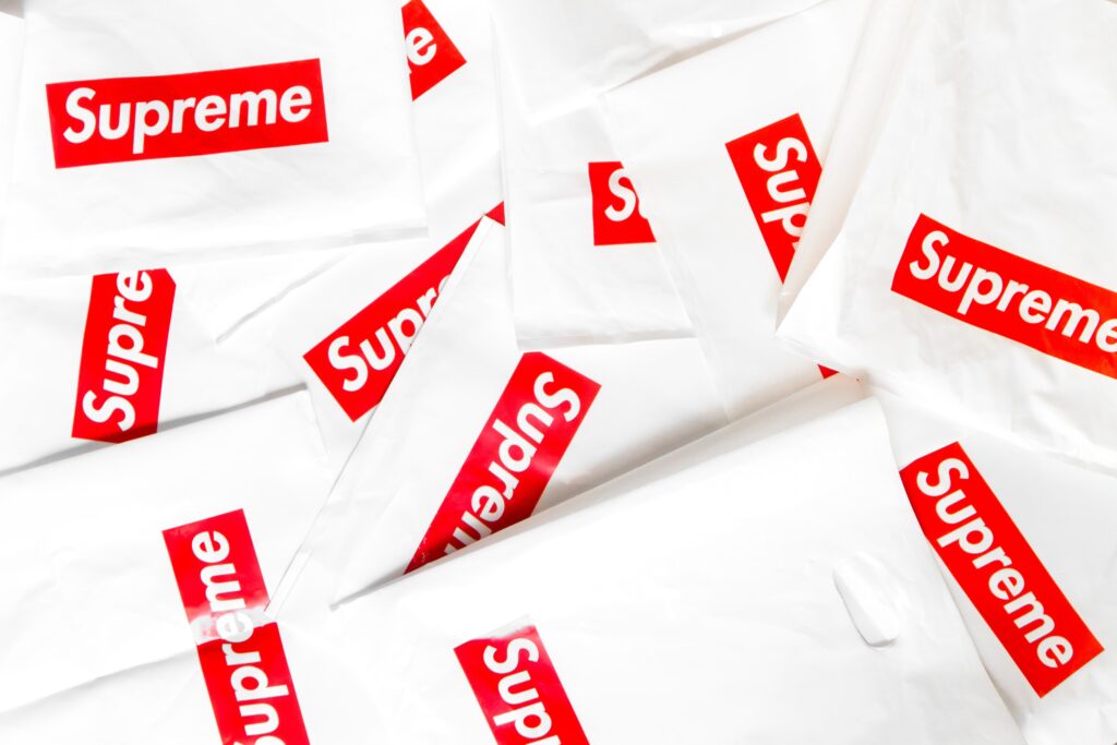 Supreme-logo