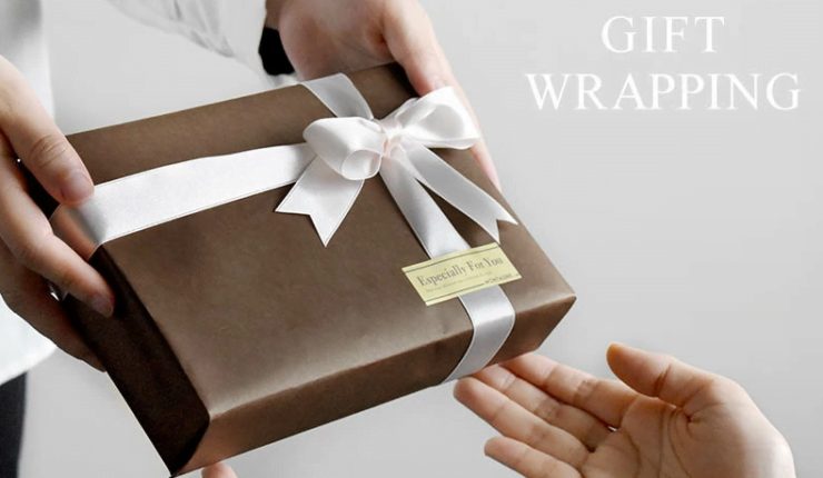 gift-wrapping